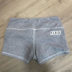 Fleo original exercise short mid rise